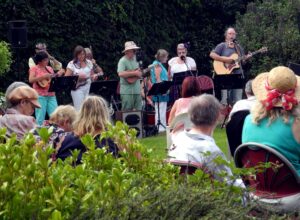 Freshwater Live The Chain Ferry Gang